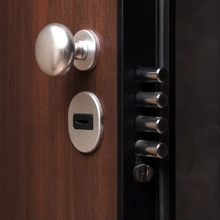 VRATA ULAZNA PROTUPROVALNA CPL/MELAMIN UNUTARNJA 