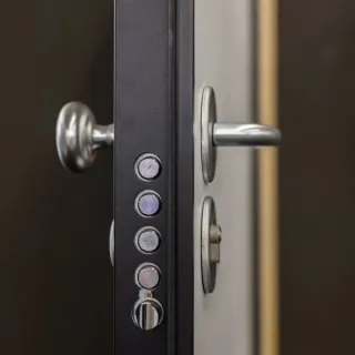 VRATA ULAZNA PROTUPROVALNA CPL/MELAMIN UNUTARNJA 