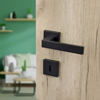 KVAKA QUADRO CRNA MAT ROZETA KLJUČ 20466 111063 