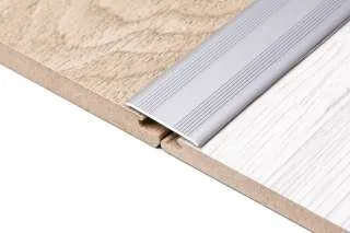 ALU PROFIL SIMPLE-FIX 23 270/SREBRNI SAMOLJEPLJIVI PRIJELAZNI RAVNI 28mm