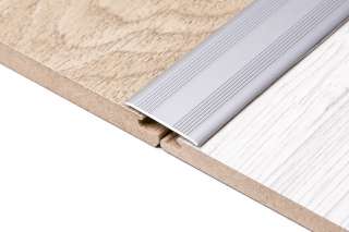 ALU PROFIL SIMPLE-FIX 23 90/SREBRNI SAMOLJEPLJIVI PRIJELAZNI RAVNI 28mm