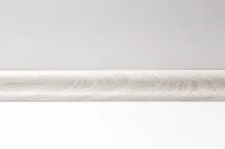 LETVICA ZA LAMINAT P27 B449x IZBJELJENI HRASTx K039/344/5529/K418/K482/5946/K056/K265/K060/5543/5953 2,6m 
