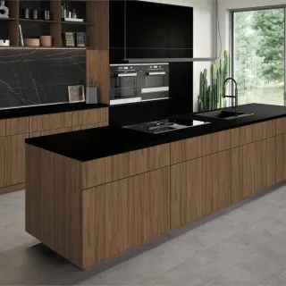 IVERICA OPLEMENJENA H3710 ST12 18/2800/2070mm EGGER 