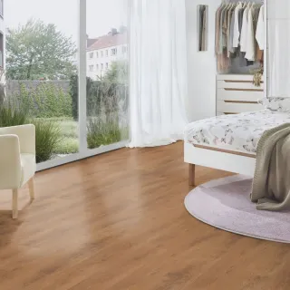 LAMINAT 14mm/Kl.33 TITAN V FUGA 8573 HRAST HERLECH p=1,41 m2