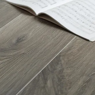 LAMINAT 12mm/Kl.33 SOUND V FUGA 3885x HRAST FADO p=1,293 m2