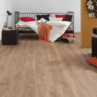 LAMINAT 10mm/Kl.32 VINTAGE CLASSIC V FUGA 5947x HRAST HISTORIC, RASPOLOŽIVO 8,65m2