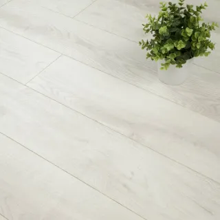 LAMINAT 12mm/Kl.33 VINTAGE 908x HRAST BIJELI 8003, RASPOLOŽIVO 8,688 m2