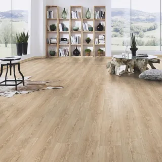 LAMINAT 8mm/Kl.32 VARIOSTEP CLASSIC V FUGA K485x HRAST STERLING, RASPOLOŽIVO 19,894m2