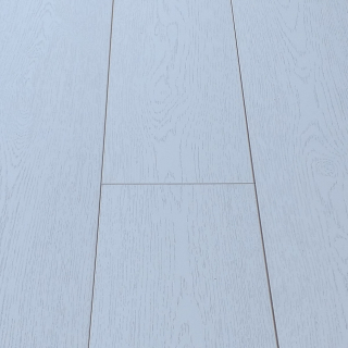 LAMINAT 7mm/Kl.32 LAMINATE 046x HRAST p=1,824 m2