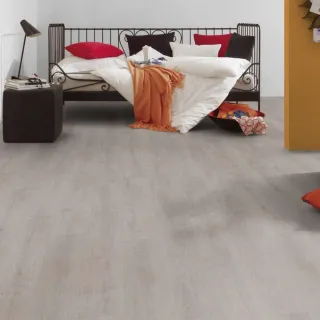 LAMINAT 7mm/Kl.31 CLASSIC 7209x HRAST LIBERTY p=2,4672 m2