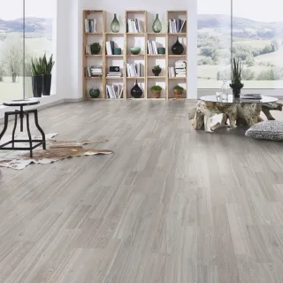 LAMINAT 7mm/Kl.31 KRONOSTEP K056 HRAST MAIN p=2,4672 m2