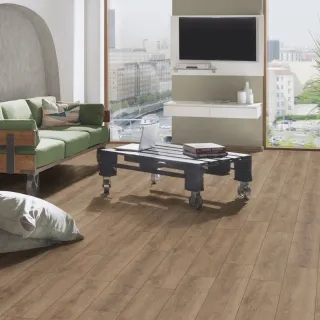 LAMINAT 8mm/Kl.32 SUPER NATURAL CLASSIC PURE + K647 HRAST SOLA p=2,260 m2