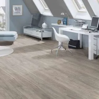 LAMINAT 8mm/Kl.32 SUPER NATURAL CLASSIC PURE + 5542 HRAST SIVI p=2,260 m2