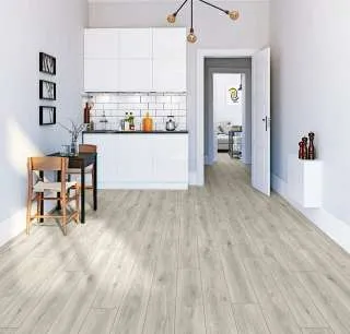 LAMINAT 7mm/Kl.31 BODOMO 7510x HRAST ACCRA p=2,47 m2