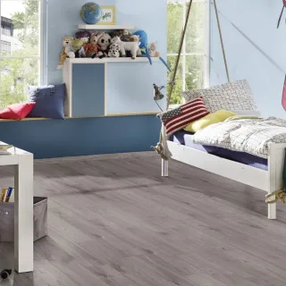 LAMINAT 8mm/Kl.33 ORGANIC Orca PURE + K395 HRAST TORNADO p=2,26 m2