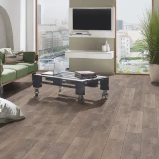 LAMINAT 8mm/Kl.32 SUPER NATURAL CLASSIC PURE+ 8631 HRAST CASTLE p=2,260 m2