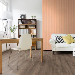 LAMINAT 8mm/Kl.32 IKO 3102x HRAST JAZZ CLUB p=2,26m2