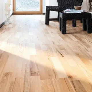 PARKET PANEL 3-S HARO BUKVA FAVORIT lakMAT s greškom 524 423 13,5/180/2200mm, RASPOLOŽIVO 18,622 m2