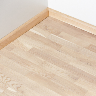 PARKET PANEL 3-S BIJELI HRASTx S 14/207/2175mm s oštećenjem RASPOLOŽIVO 6,303 m2