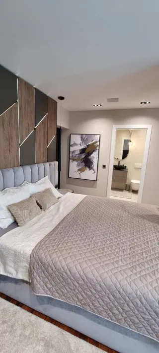 HOTEL 6