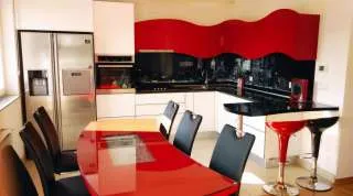 KUHINJA PO MJERI RED