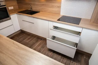 KUHINJA PO MJERI ALBUS