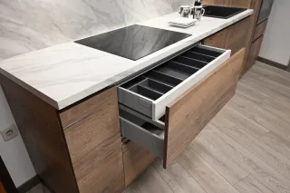 KUHINJA PO MJERI LUX