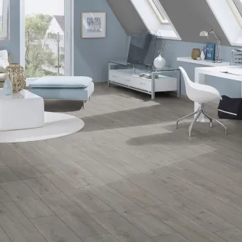 LAMINAT 14mm/Kl.33 TITAN V FUGA K392 HRAST ATOMIC p=1,41 m2 