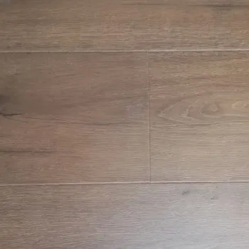 LAMINAT  8mm/Kl.32 CAVALIER 737x RUSTIK HRAST p=2,179 m2 