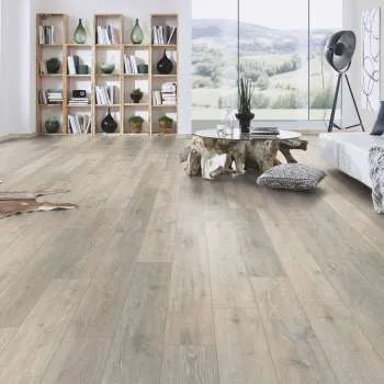 LAMINAT  8mm/Kl.32 SUPER NATURAL CLASSIC PURE + 5543 HRAST COLORADO p=2,260 m2 