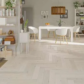 PARKET RIBLJA KOST HERRINGBONE CAPPUCCINO 725/130/14 mm p=0,65 m2 