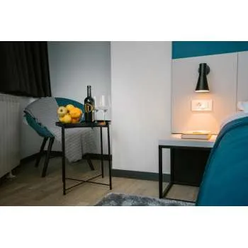 HOTEL BLUE 