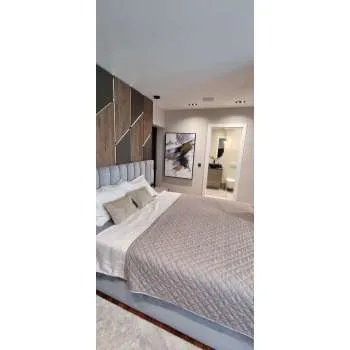HOTEL 6 