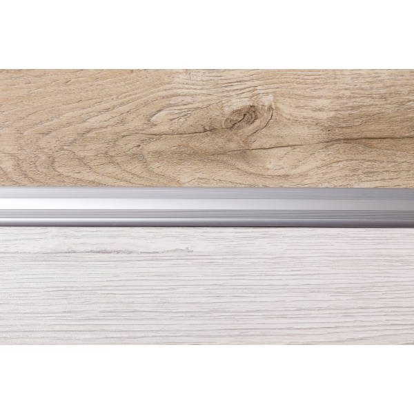 ALU PROFIL SIMPLE-FIX 25 90/SREBRNI SAMOLJEPLJIVI PRIJELAZNI ZAOBLJENI 28mm