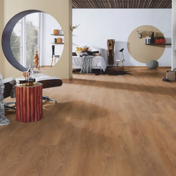 LAMINAT 14mm/Kl.33 TITAN V FUGA 8573 HRAST HERLECH p=1,41 m2