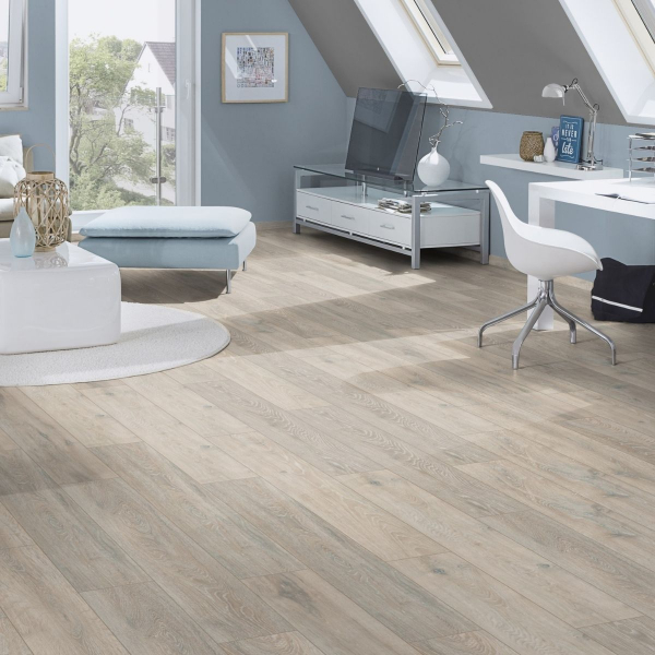 LAMINAT 12mm/Kl.33 KRONOSTEP V FUGA 5543x HRAST COLORADO p=1,48