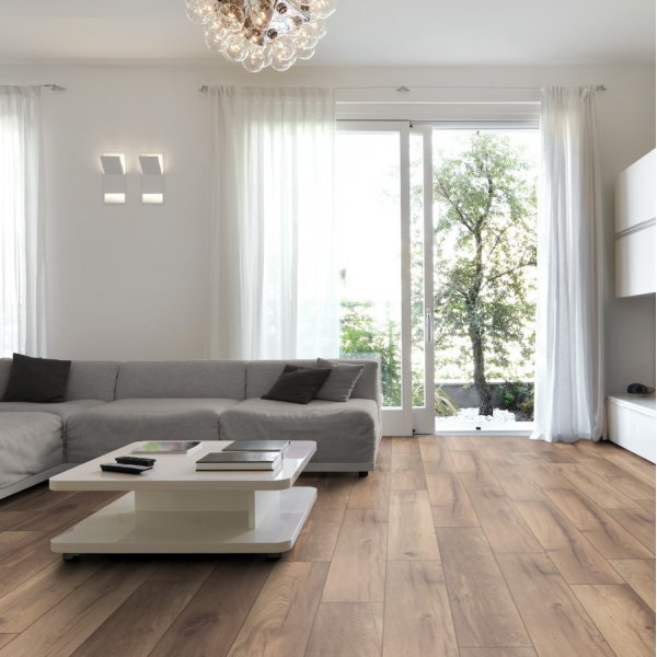 LAMINAT 12mm/Kl.33 KRONOSTEP V FUGA K224 HRAST WILD WEST p=1,48 m2