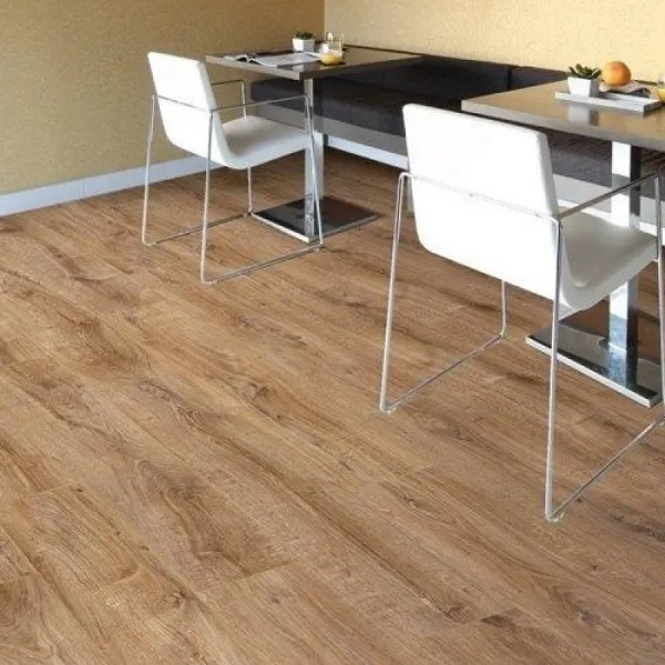 LAMINAT 8mm/Kl.32 SPE V FUGA 958x HRAST CROMWELL p=2,172 m2