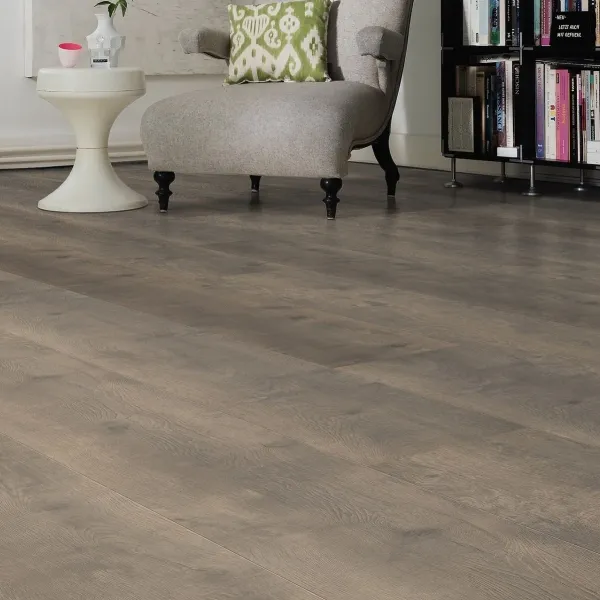 LAMINAT 8mm/Kl.32 HARO TRITTY100 538 767 HRAST BERGAMO CARBON GREY GRAN VIA p=2,68 m2