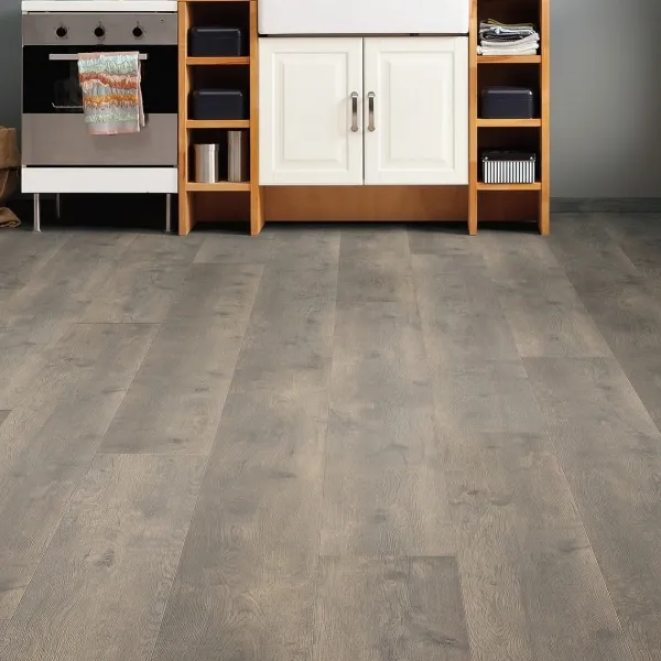 LAMINAT 8mm/Kl.32 HARO TRITTY100 538 767 HRAST BERGAMO CARBON GREY GRAN VIA p=2,68 m2