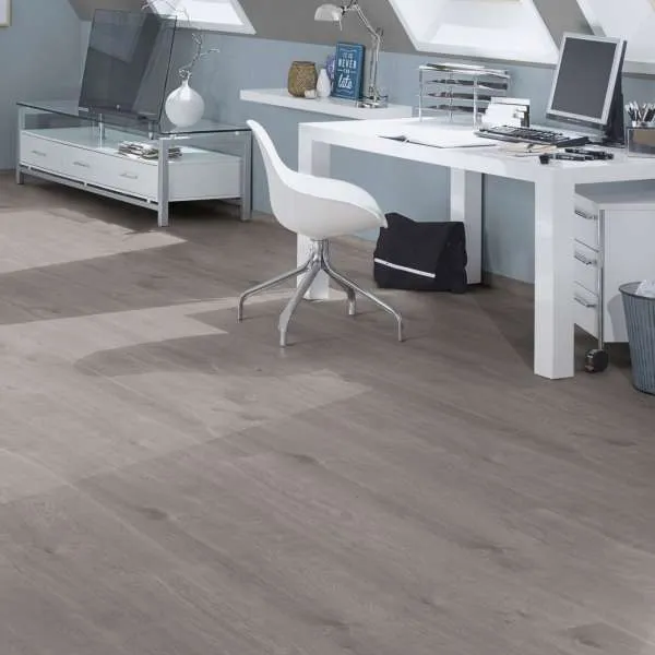 LAMINAT 8mm/Kl.32 CASTELO K395 HRAST TORNADO p=2,2204 m2