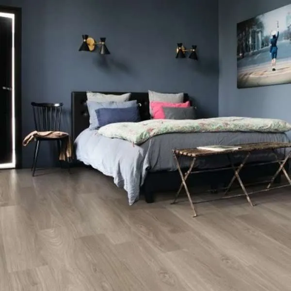 LAMINAT 7mm/Kl.32 LIMFJORD 408x HRAST SILVER GREY, RASPOLOŽIVO 7,262 m2
