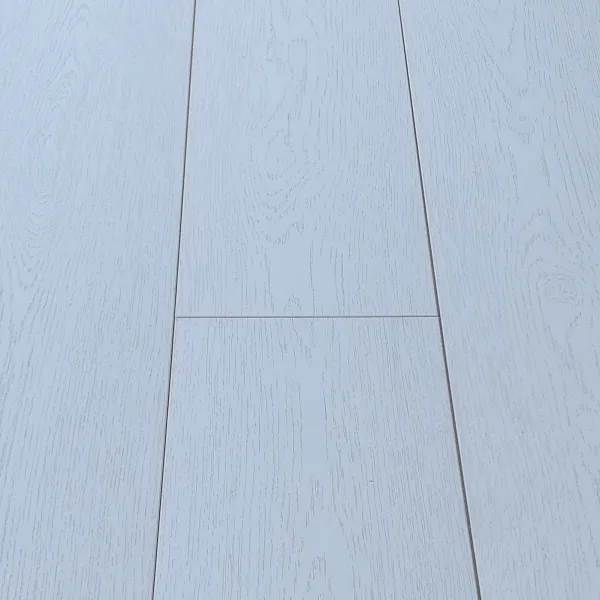 LAMINAT 7mm/Kl.32 LAMINATE 046x HRAST p=5,928 m2