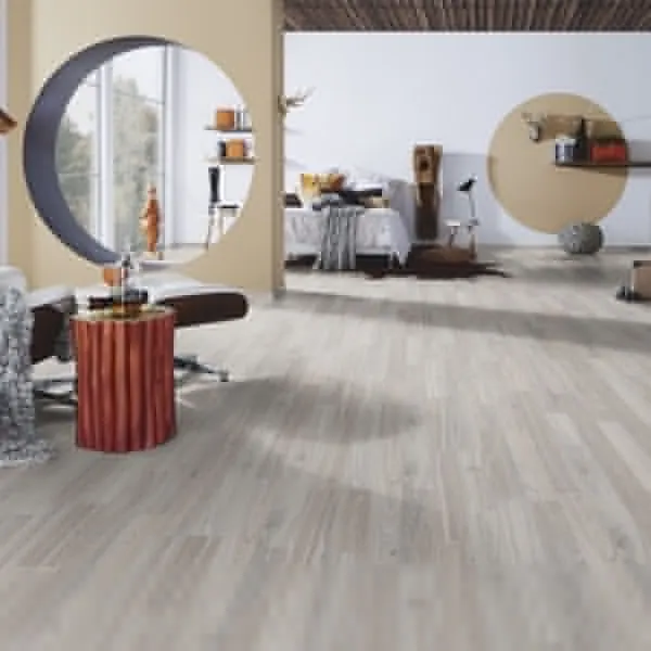 LAMINAT 7mm/Kl.31 KRONOSTEP K056 HRAST MAIN p=2,4672 m2