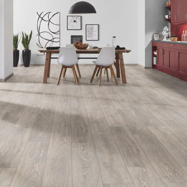 LAMINAT 12mm/Kl.33 ATLANTIC MO.RE PURE+ 5542 HRAST SIVI p=1,507 m2