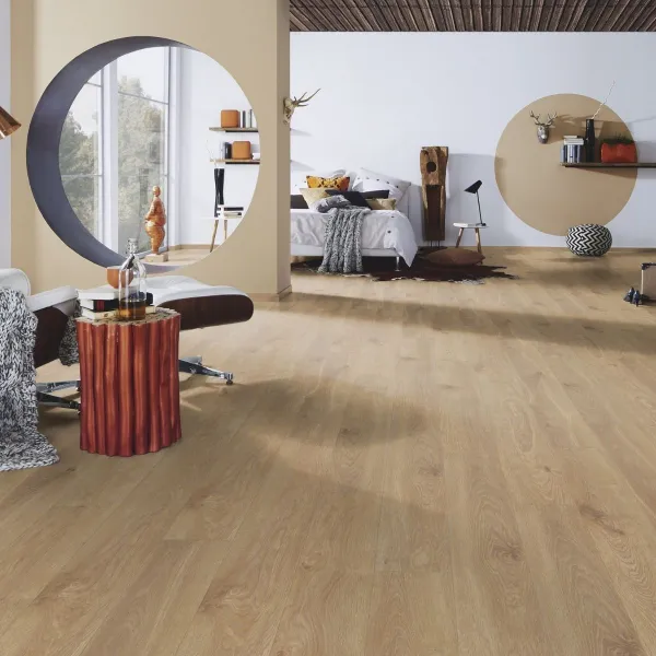 LAMINAT 10mm/Kl.33 KRONOSTEP PURE+ V FUGA K405 HRAST SOLAR p=1,758 m2