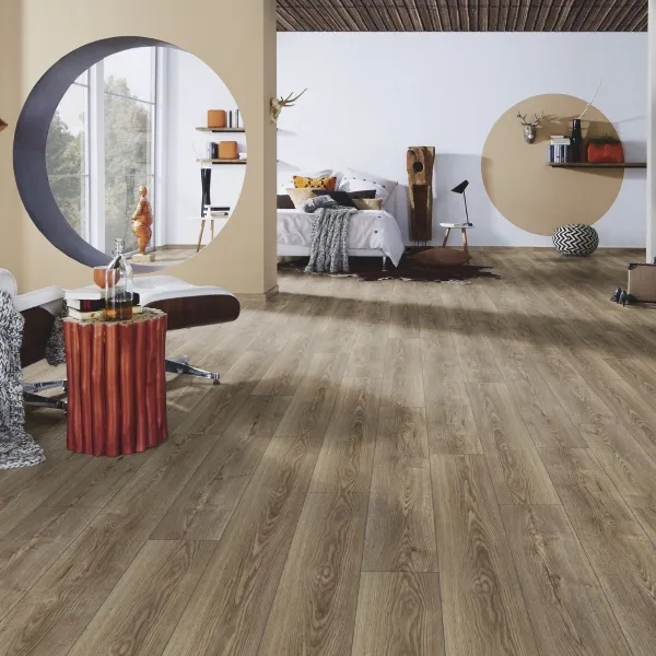LAMINAT 8mm/Kl.32 SUPER NATURAL CLASSIC PURE+ K482 HRAST TWILIGHT p=2,260 m2