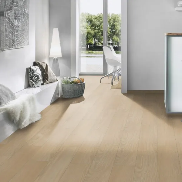 LAMINAT  8mm/Kl.32 SUPER NATURAL CLASSIC PURE+ K641 HRAST SHERIDAN p=2,260 m2 