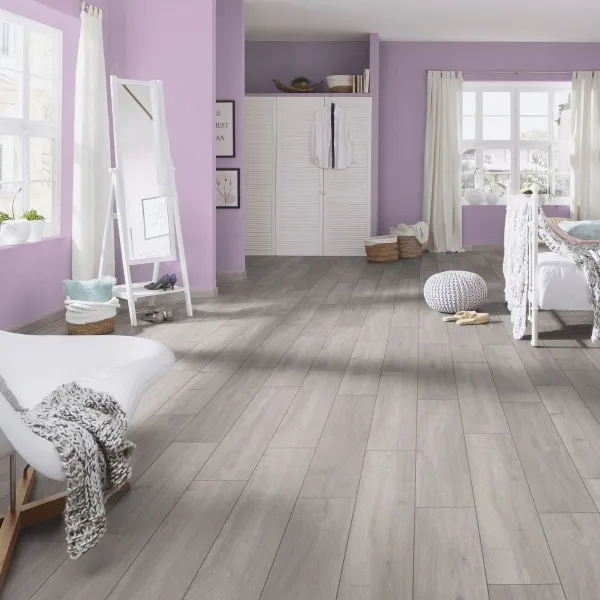 LAMINAT 10mm/Kl.33 KRONOSTEP PURE+ V FUGA K418 HRAST WESTLAND p=1,89 m2