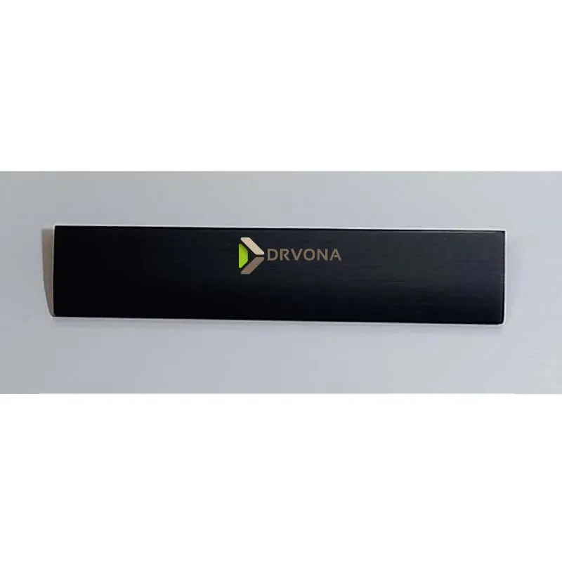 RUČKA PROFILNA L200mm CRNA MAT 103300684